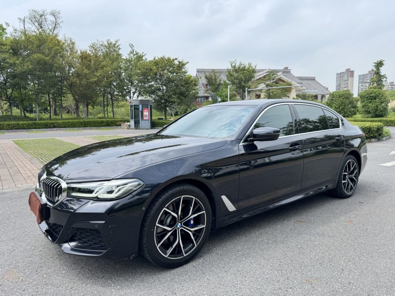 盐城23年宝马5系3