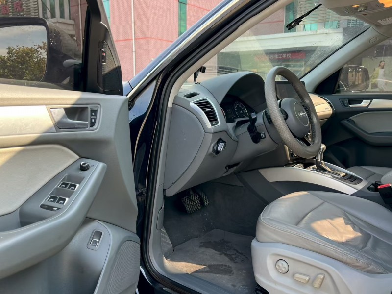 德州17年奥迪Q55