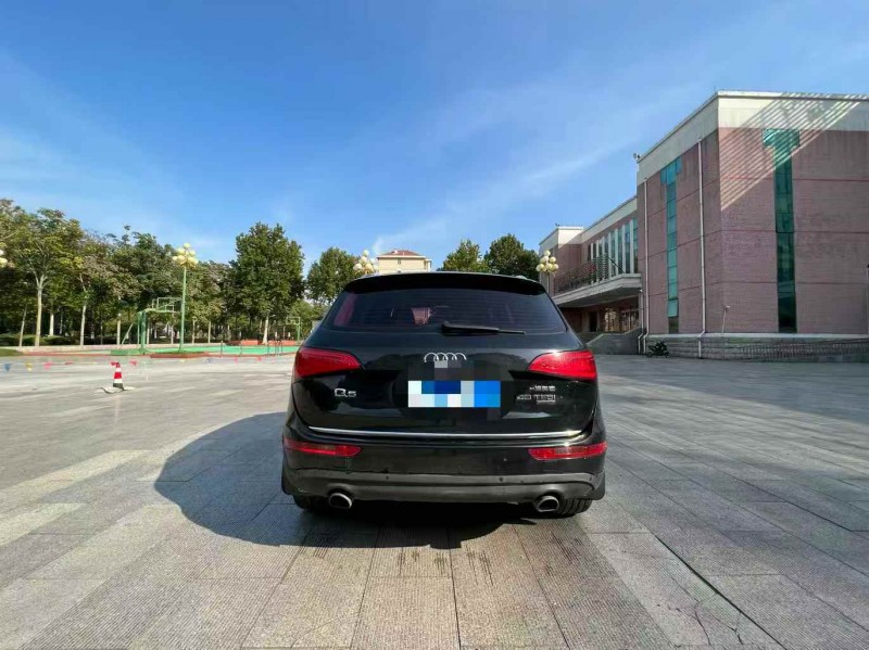 德州17年奥迪Q59