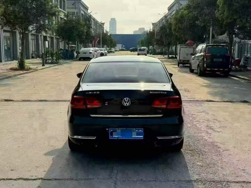 东营14年大众迈腾8