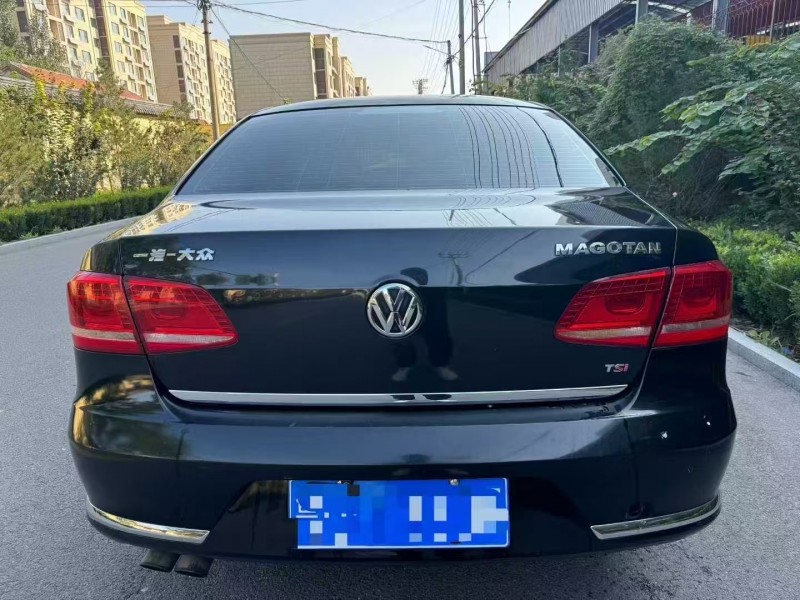 枣庄14年大众迈腾4