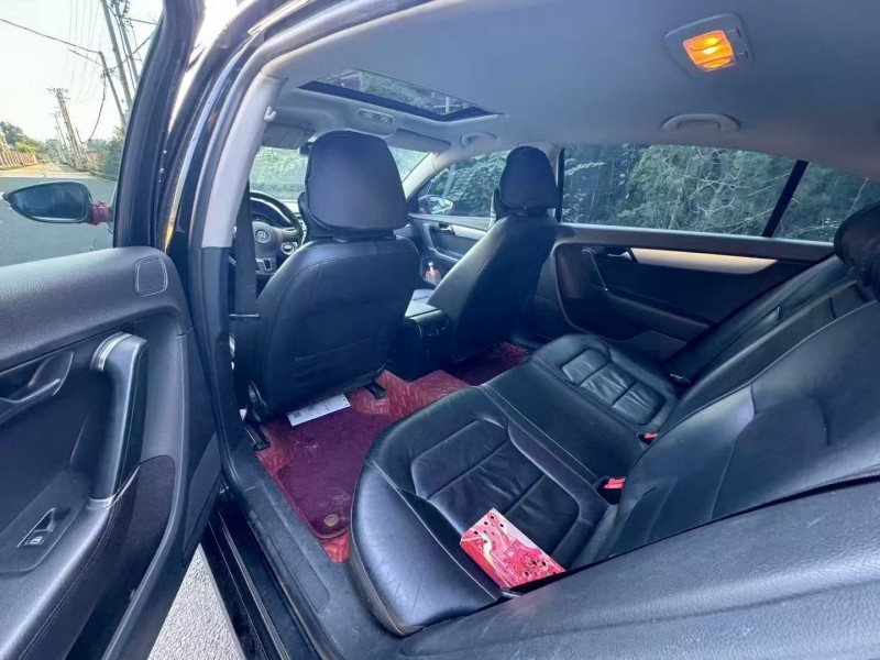 枣庄14年大众迈腾6