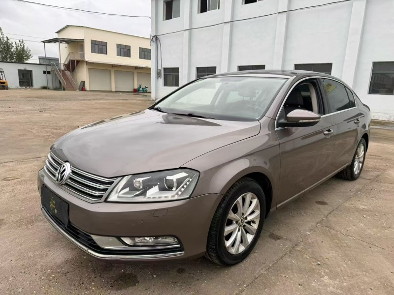 襄阳15年大众迈腾3