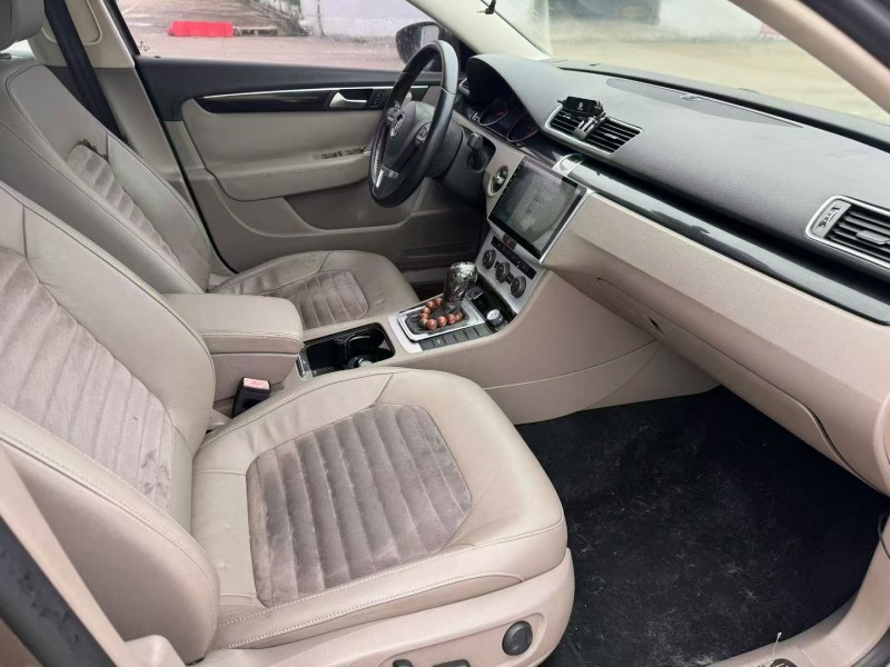 襄阳15年大众迈腾6