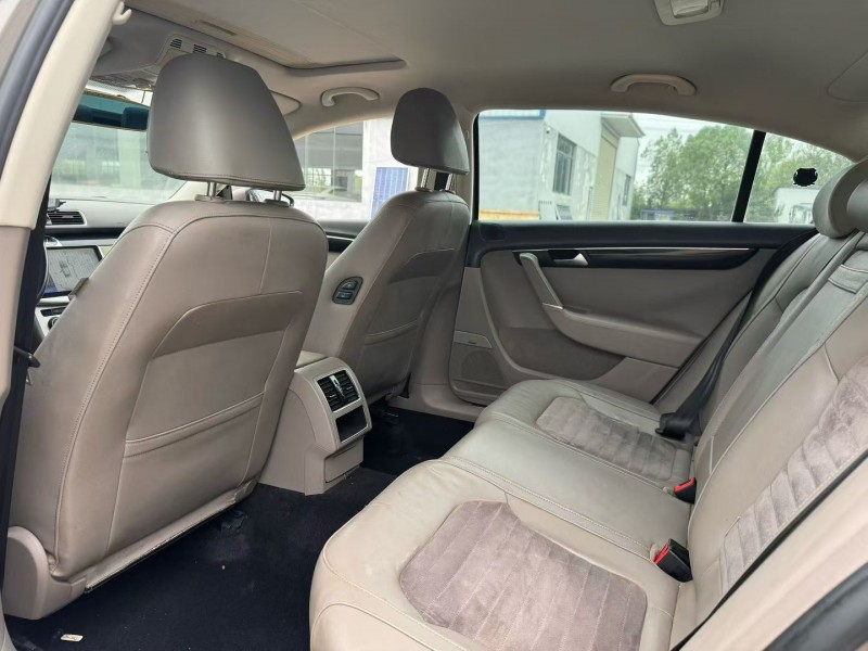 襄阳15年大众迈腾8