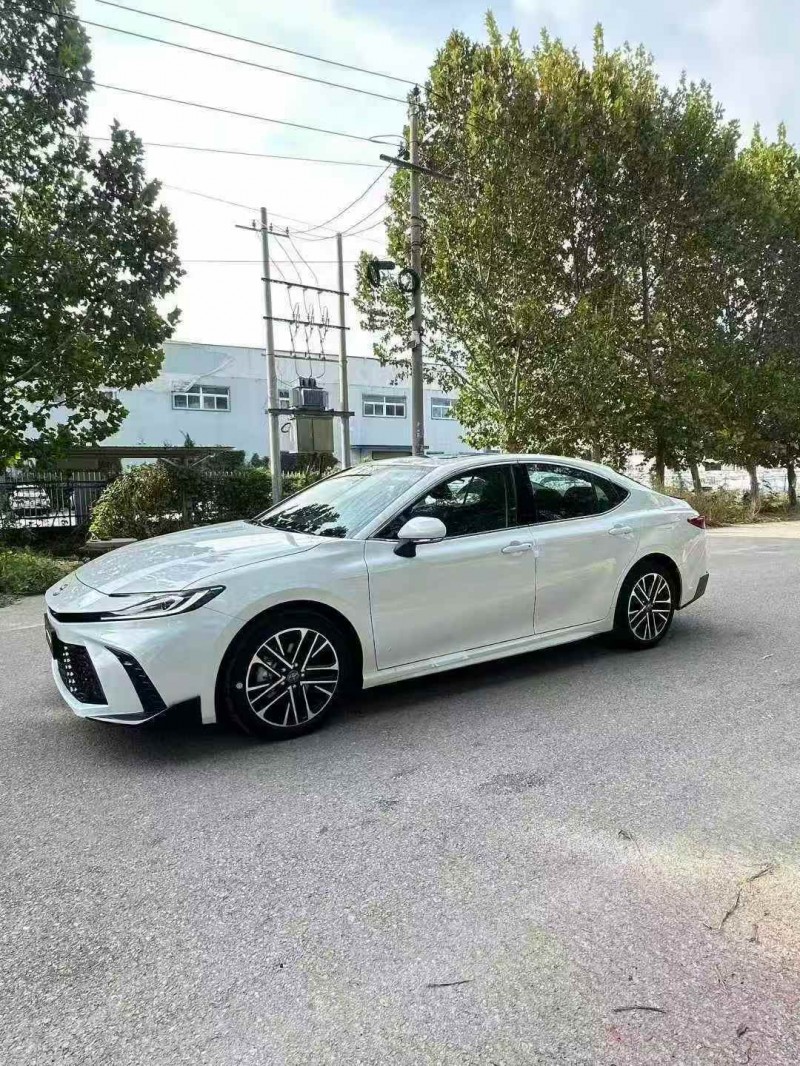 安庆25年丰田凯美瑞2