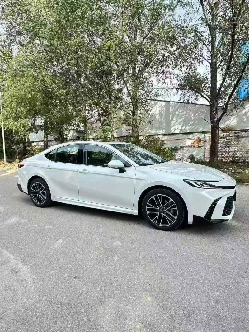 安庆25年丰田凯美瑞3