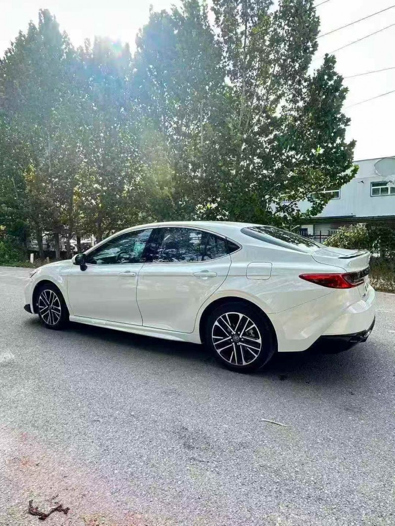 安庆25年丰田凯美瑞7