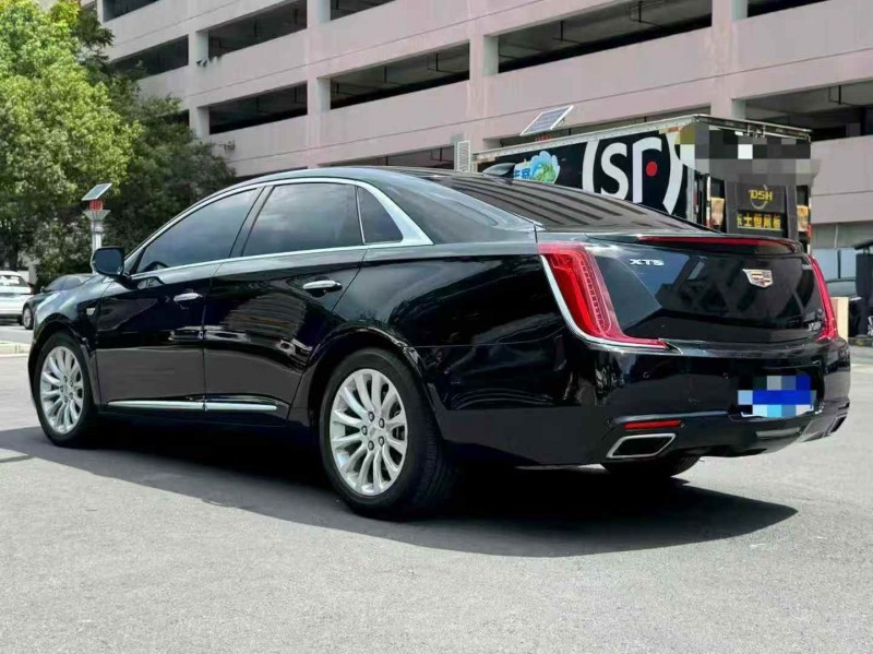 赣州18年凯迪拉克XTS5