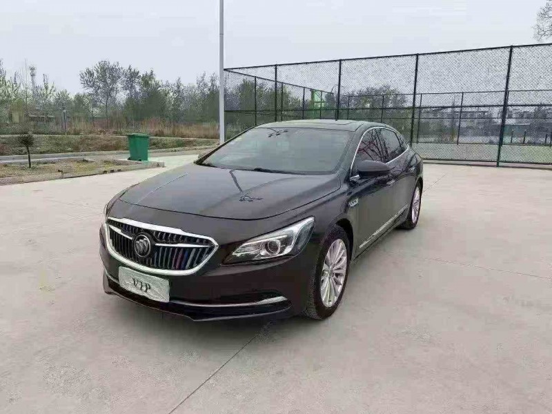 徐州17年别克君越2