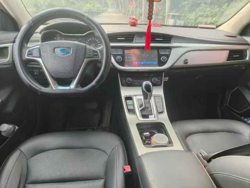 安阳17年吉利帝豪4