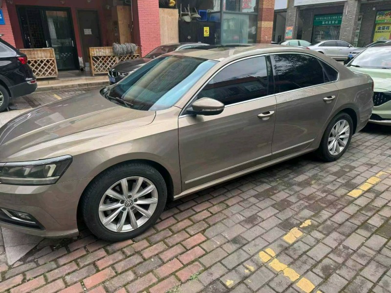 昆明18年大众帕萨特4