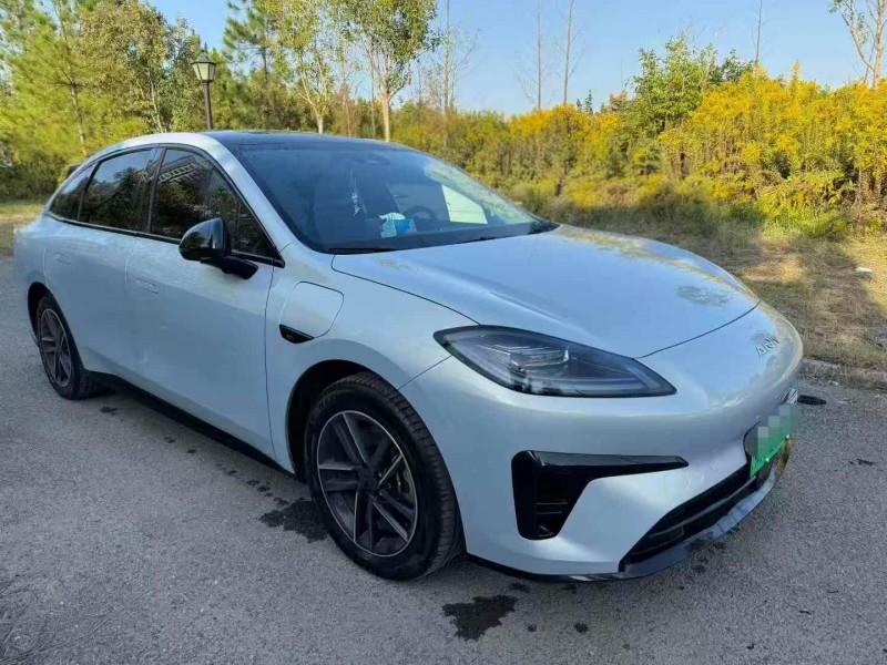 黄石25年传祺埃安RT2