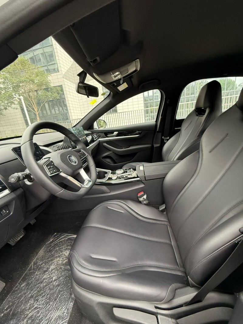 佛山25年比亚迪秦4