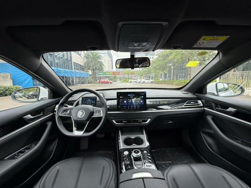 佛山25年比亚迪秦5