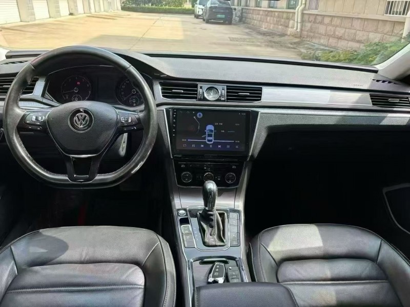 青岛18年大众帕萨特4