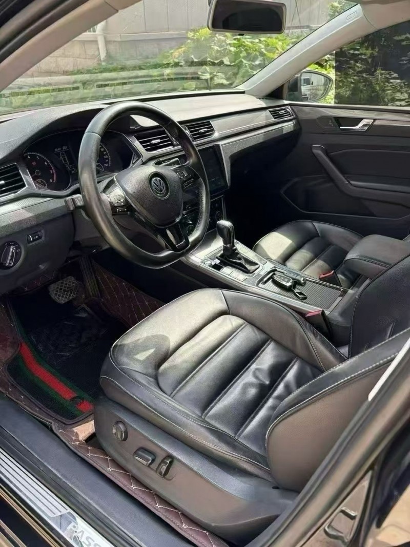 青岛18年大众帕萨特6