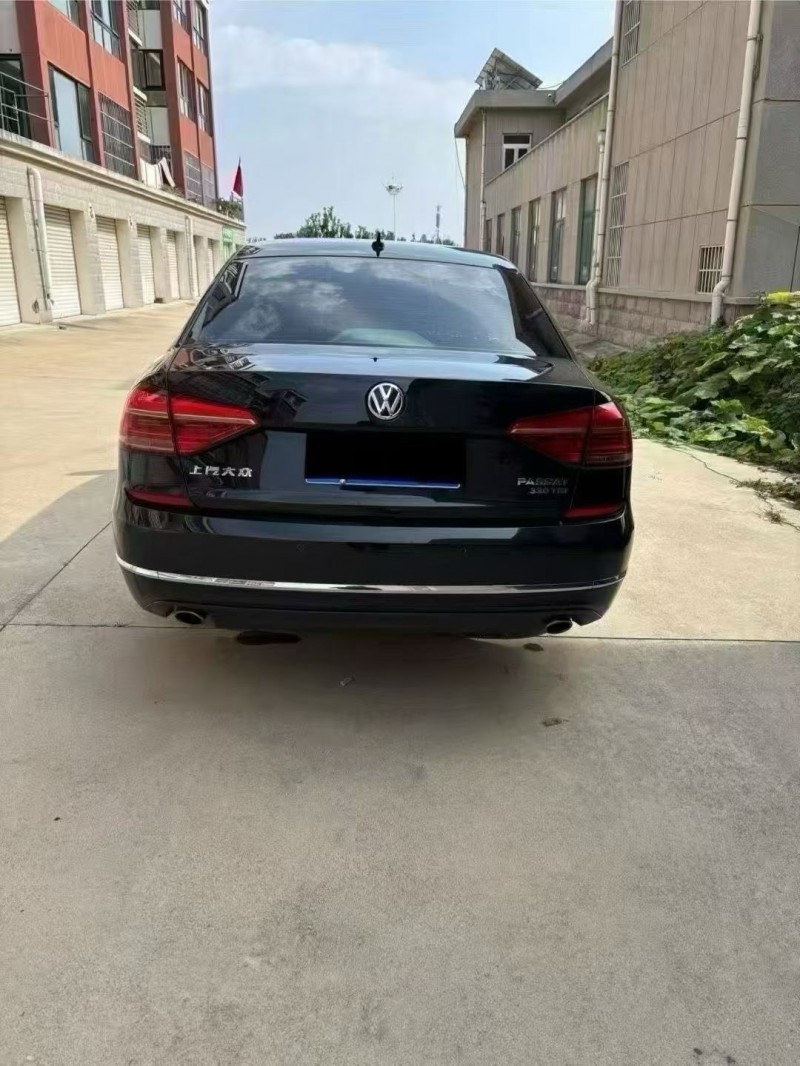 青岛18年大众帕萨特9