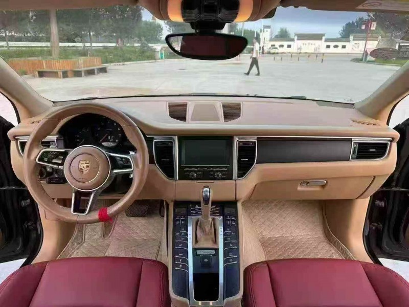 徐州14年保时捷Macan4