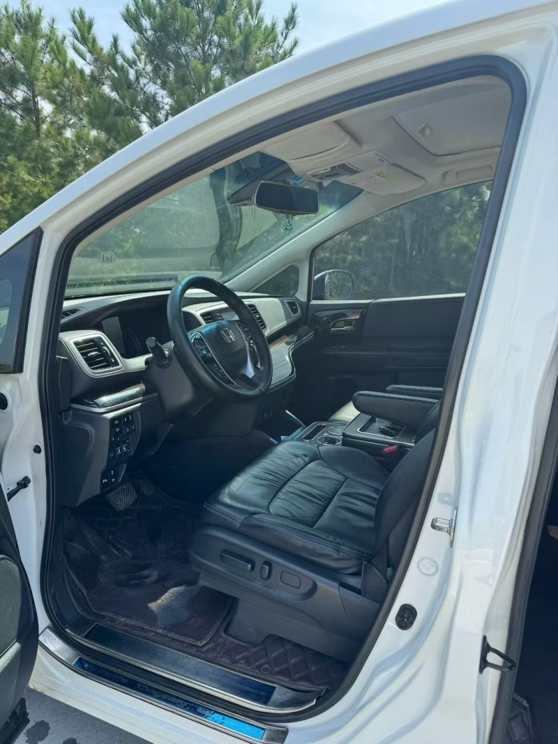 广州19年本田奥德赛5