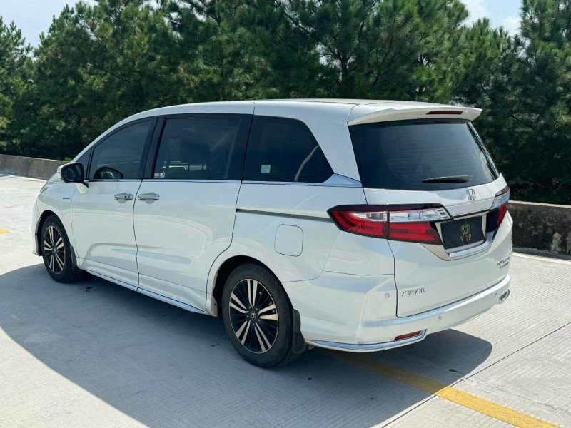 广州19年本田奥德赛8