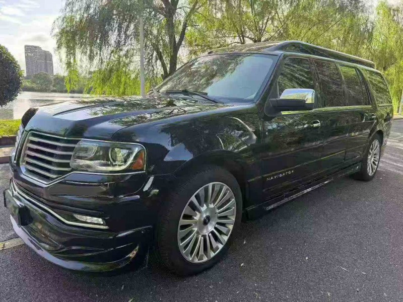 萍乡18年林肯领航员3