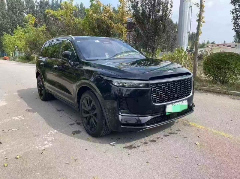 东营21年理想理想ONE2