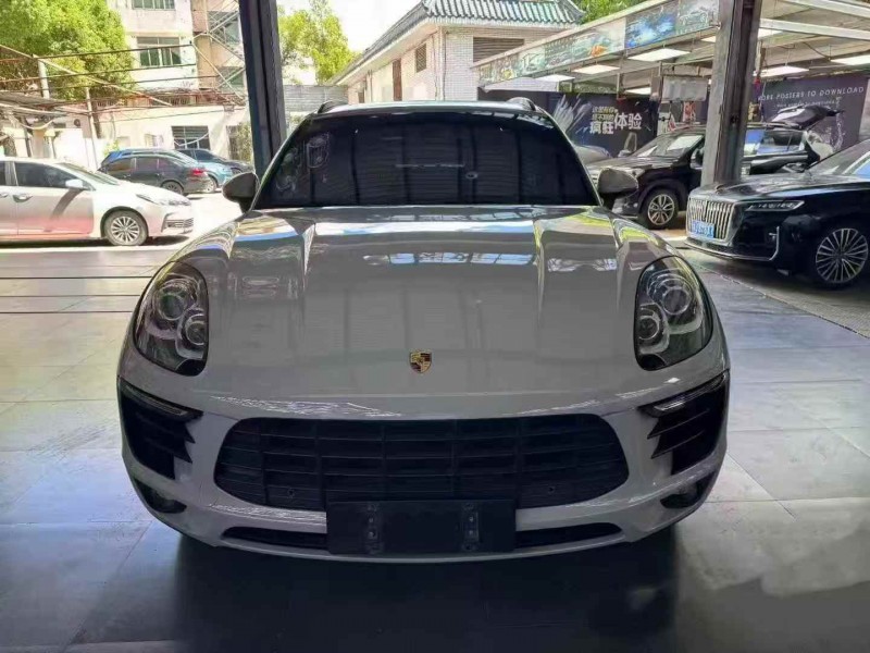 邵阳18年保时捷Macan1