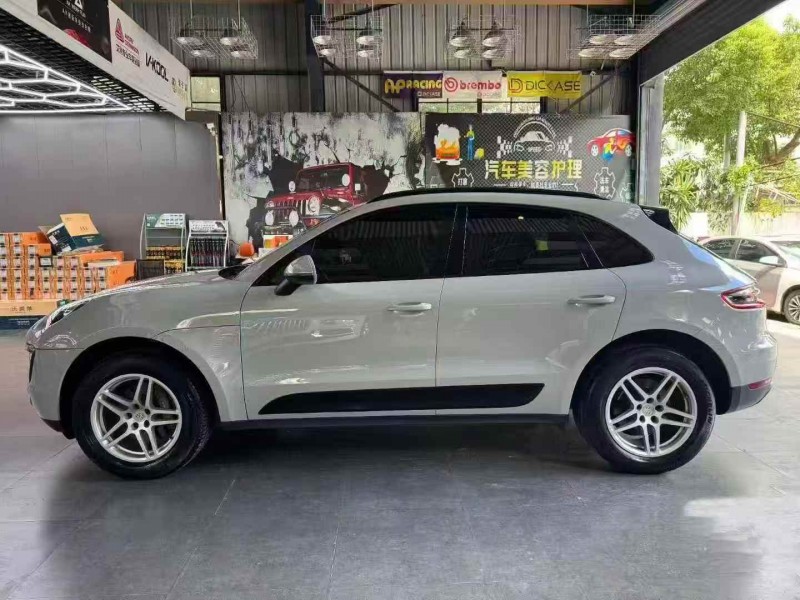 邵阳18年保时捷Macan3