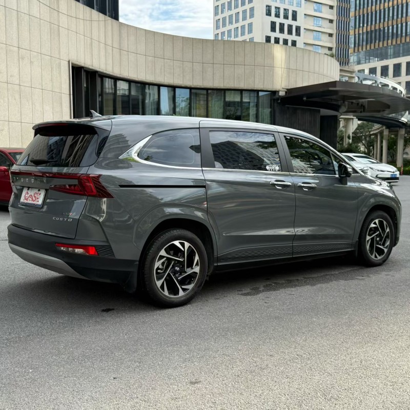 佛山24年现代库斯图7