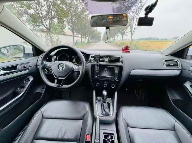 南通16年大众速腾5