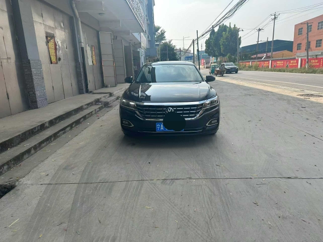 保定21年大众帕萨特1