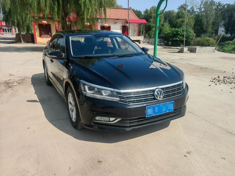 菏泽17年大众帕萨特1