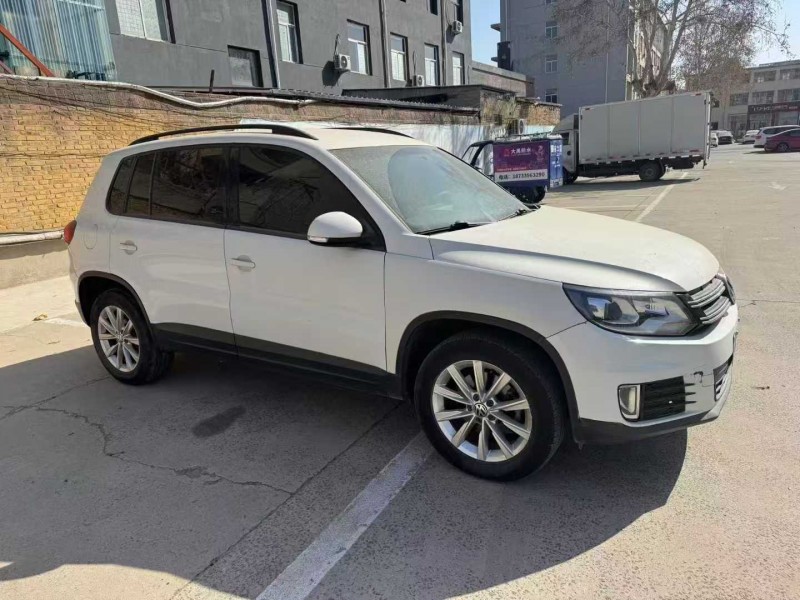 保定17年大众途观2