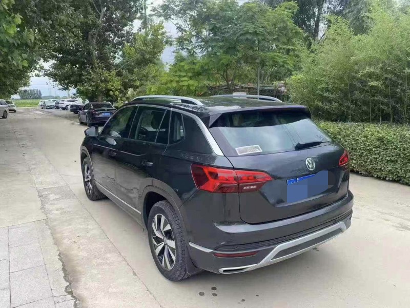 保定20年大众探岳7