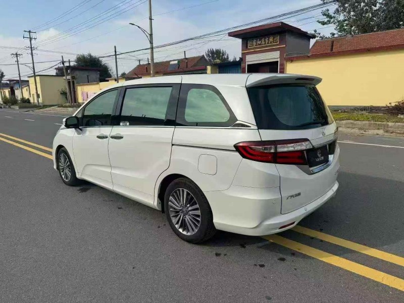 枣庄18年本田奥德赛9