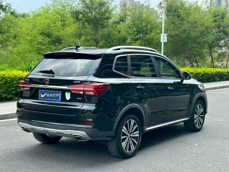 东莞19年荣威RX57