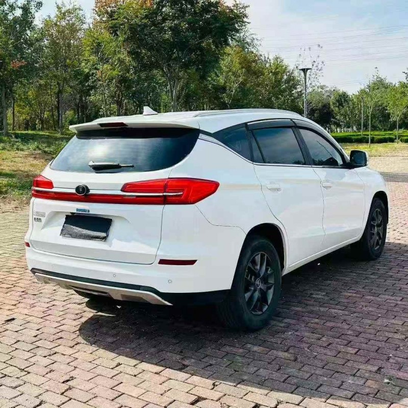 青岛20年比亚迪宋9