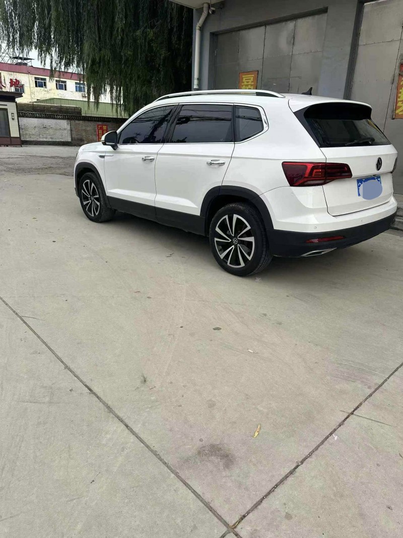 保定23年大众途岳8