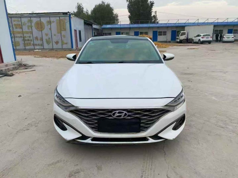 青岛20年现代菲斯塔1