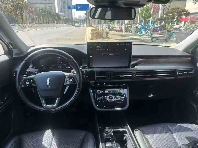 思茅22年林肯冒险家6