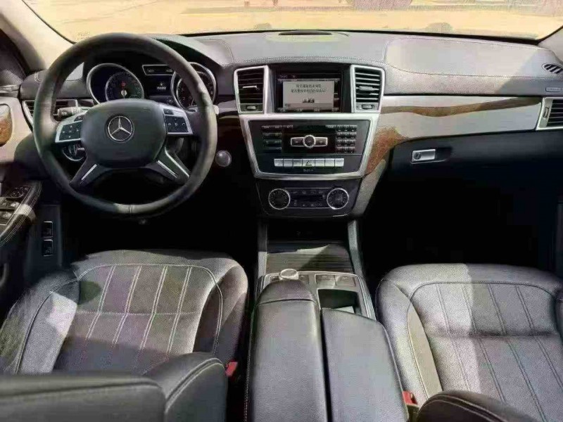 保山15年奔驰GL7