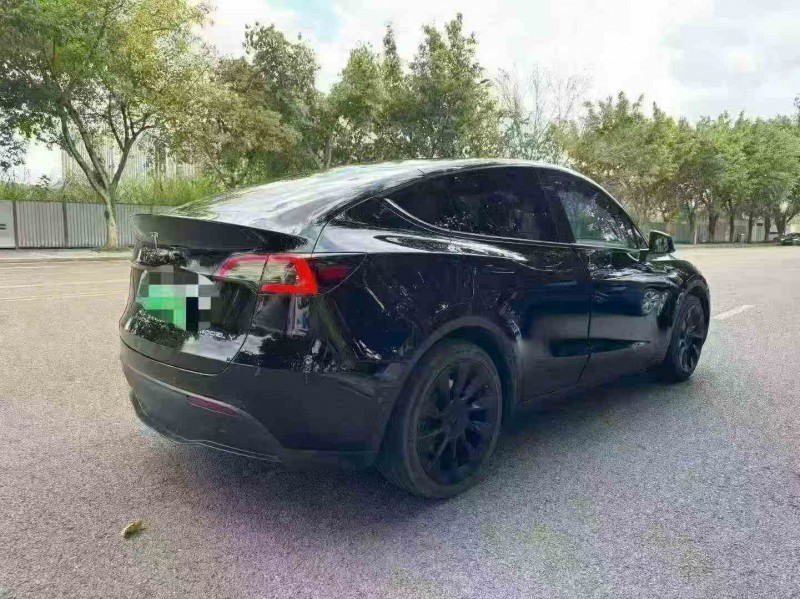 重庆22年特斯拉MODEL Y8