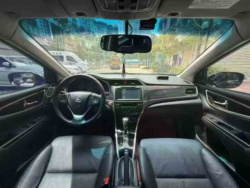 遵义15年本田凌派4