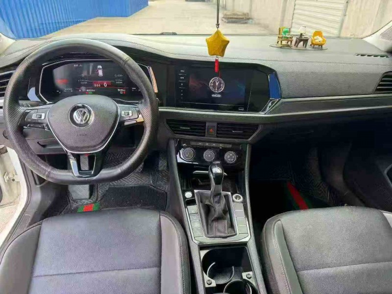 衢州20年大众速腾6