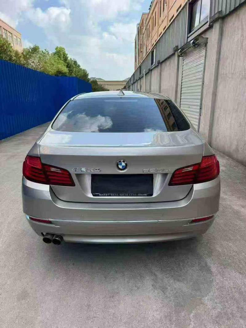 衢州16年宝马5系9