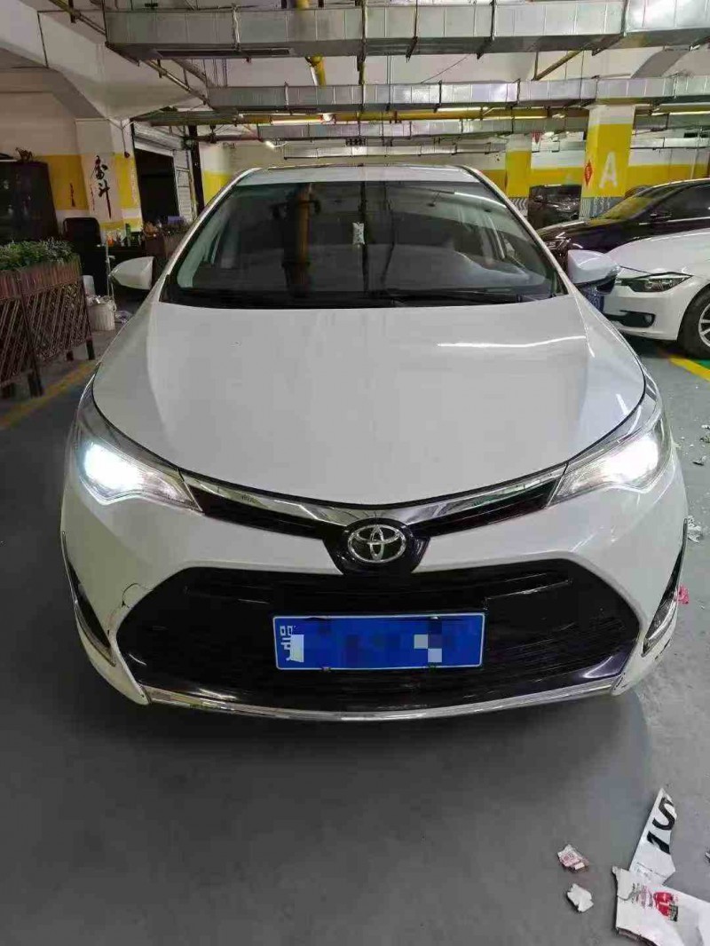 十堰17年丰田雷凌1