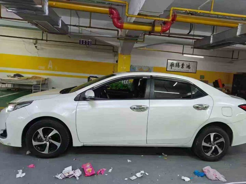 十堰17年丰田雷凌3