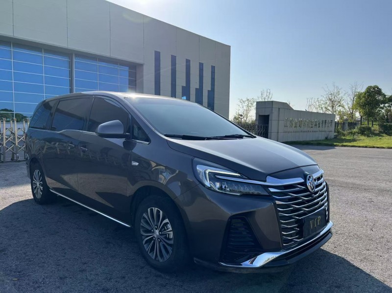 盐城23年别克GL82