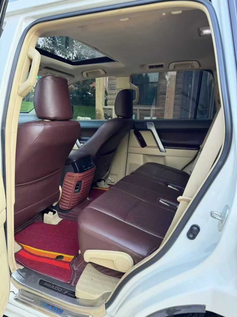 邢台17年丰田普拉多4